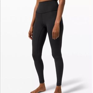 NWT Wunder Under High-Rise Tight 28" 
Brushed Full-On Luxtreme